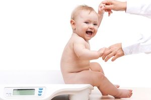 Как выбрать детские весы для новорожденных?