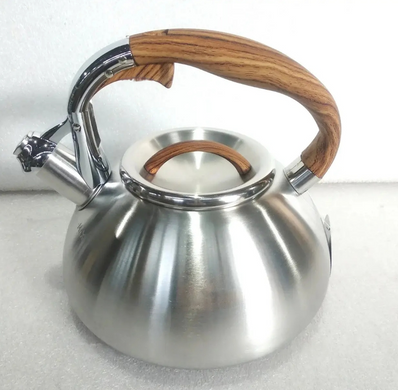 Чайник полірований зі свистком Bohmann BH 7602-30 wood - 3 л