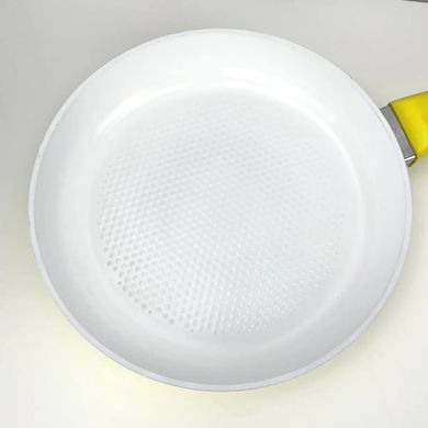 Сковорода з керамічним покриттям Peterhof PH-15313-26 yellow - 26 см жовта