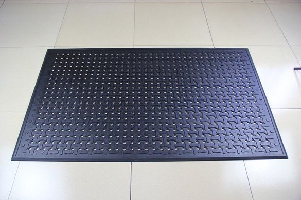 Пористий гумовий килим Політех - 12х900х1500мм, чорний