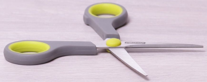 Ножиці універсальні з нержавіючої сталі із пластиковими ручками Kamille KM-5181 14см