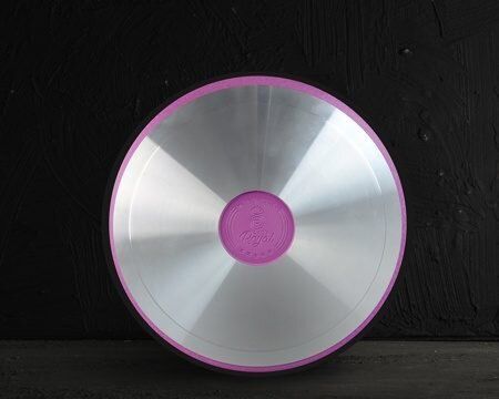 Сковорода з антипригарним покриттям Greblon Diamond Casa Royal Gusto - 26 см, рожева